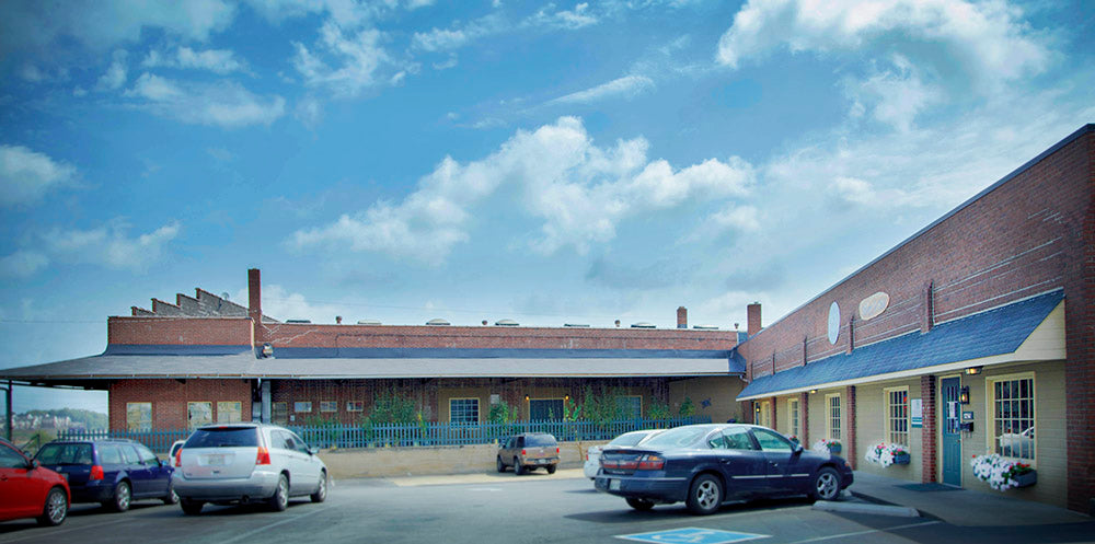 The outside of the bakery